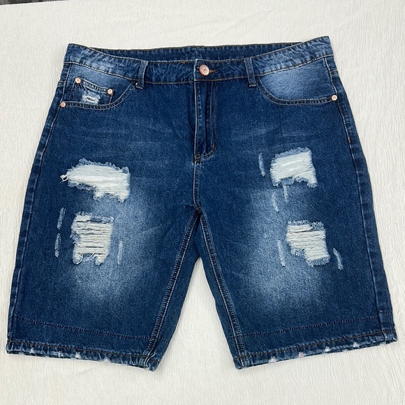 unknown Pants - Denim Distressed Jean Shorts Boyfriend style